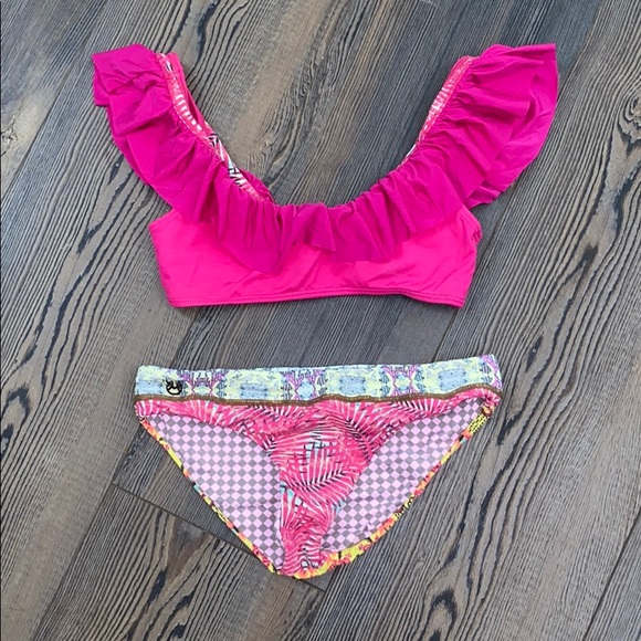 Maaji Other - Ruffle Maaji top and bottoms! Medium